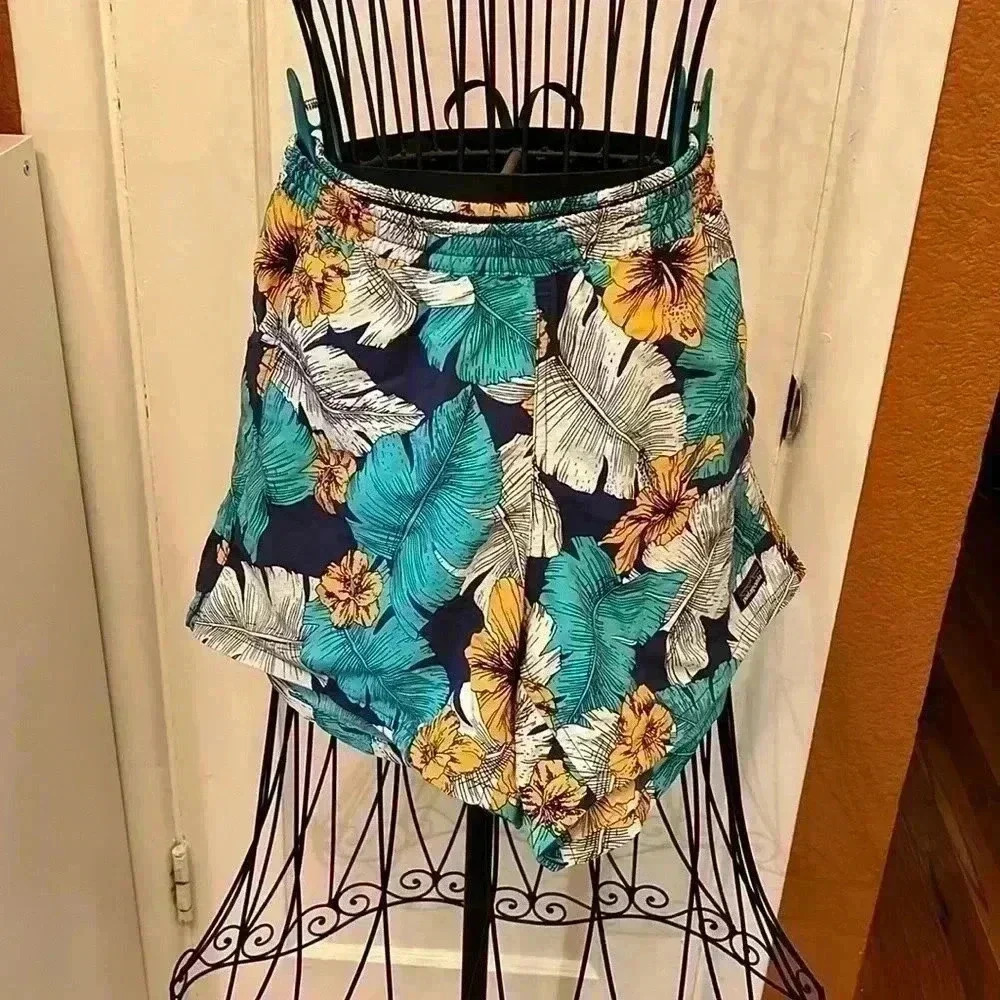 Patagonia Floral Baggies Shorts-Sz S